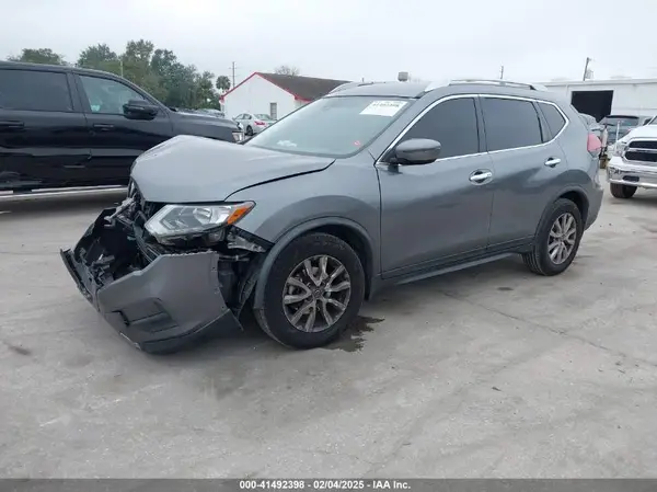 JN8AT2MT3LW036041 2020 NISSAN ROGUE - Image 2