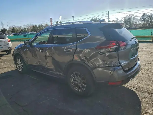 JN8AT2MT3LW038663 2020 NISSAN ROGUE - Image 2
