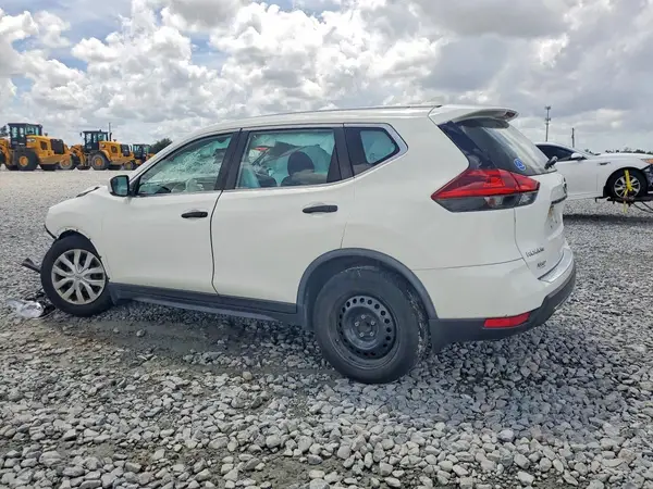 JN8AT2MT3LW042051 2020 NISSAN ROGUE - Image 2