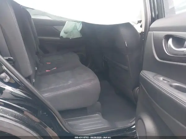 JN8AT2MT4GW000347 2016 NISSAN ROGUE - Image 8