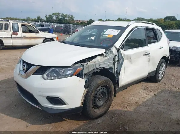 JN8AT2MT4GW004804 2016 NISSAN ROGUE - Image 2