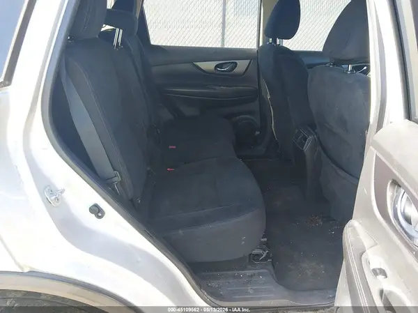 JN8AT2MT4GW007704 2016 NISSAN ROGUE - Image 8