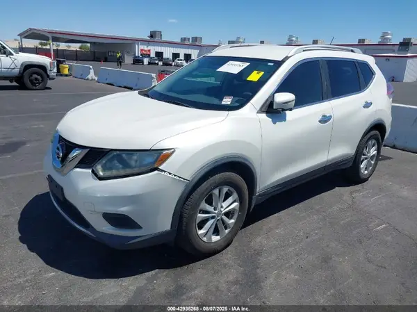 JN8AT2MT4GW012904 2016 NISSAN ROGUE - Image 2