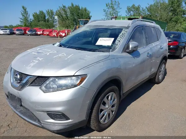 JN8AT2MT4GW014264 2016 NISSAN ROGUE - Image 2