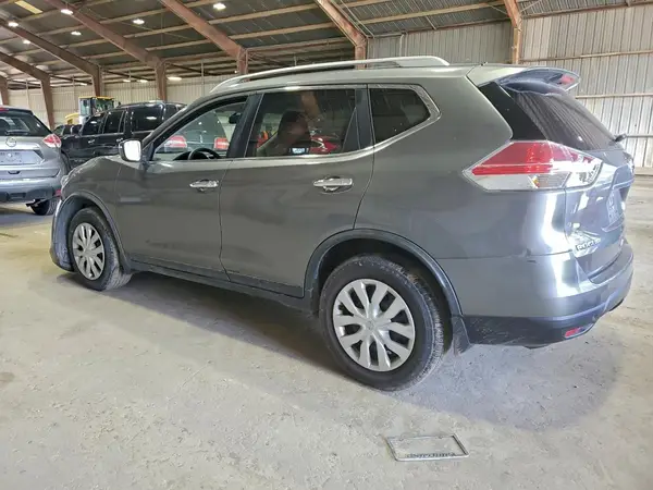 JN8AT2MT4GW014586 2016 NISSAN ROGUE - Image 2