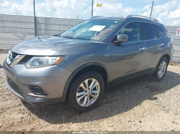 JN8AT2MT4GW018024 2016 NISSAN ROGUE - Image 2
