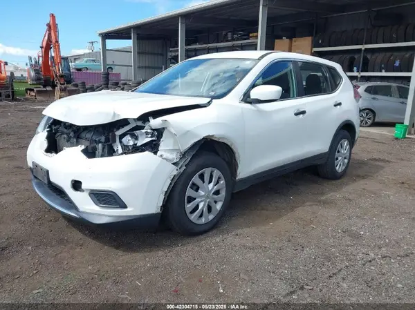 JN8AT2MT4GW018038 2016 NISSAN ROGUE - Image 2