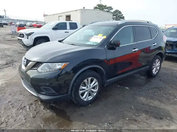 JN8AT2MT4GW018623 2016 NISSAN ROGUE - Image 2