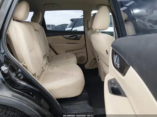 JN8AT2MT4GW020288 2016 NISSAN ROGUE - Image 8