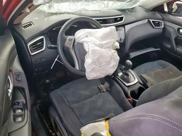JN8AT2MT4GW020694 2016 NISSAN ROGUE - Image 8