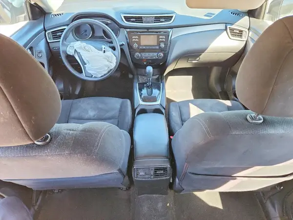 JN8AT2MT4GW021246 2016 NISSAN ROGUE - Image 8
