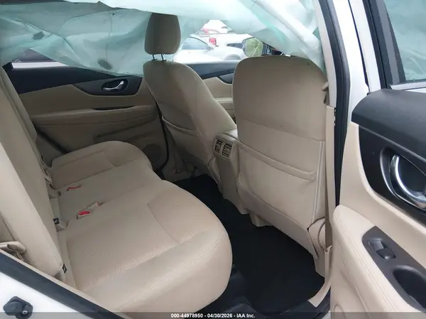 JN8AT2MT4GW024163 2016 NISSAN ROGUE - Image 8