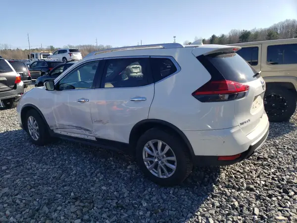 JN8AT2MT4HW135653 2017 NISSAN ROGUE - Image 2