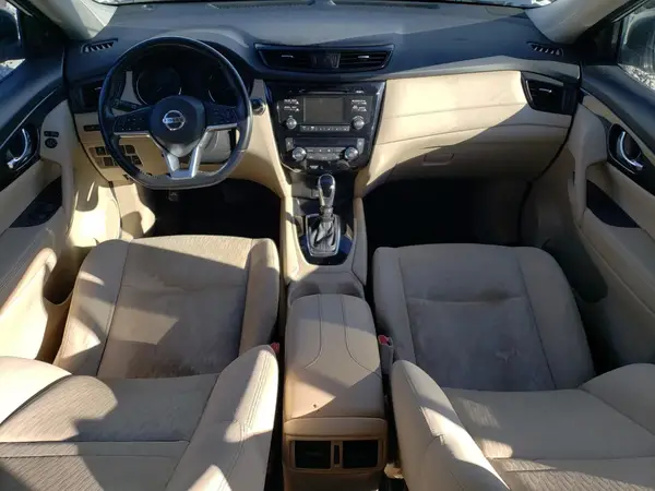 JN8AT2MT4HW135653 2017 NISSAN ROGUE - Image 8