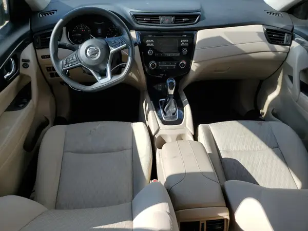 JN8AT2MT4HW137404 2017 NISSAN ROGUE - Image 8