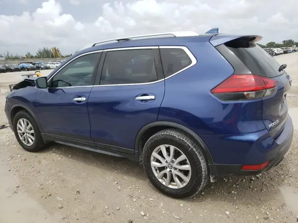 JN8AT2MT4HW143168 2017 NISSAN ROGUE - Image 2