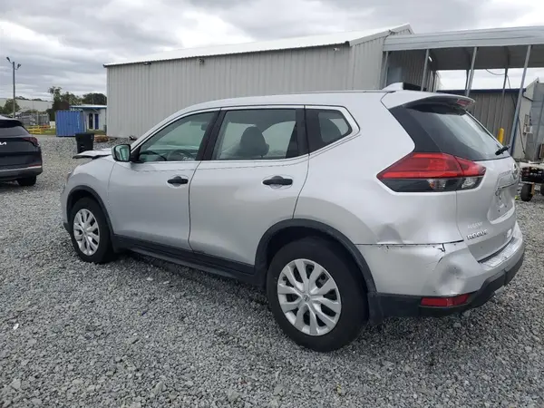 JN8AT2MT4HW144854 2017 NISSAN ROGUE - Image 2