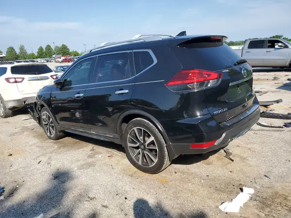 JN8AT2MT4HW149505 2017 NISSAN ROGUE - Image 2