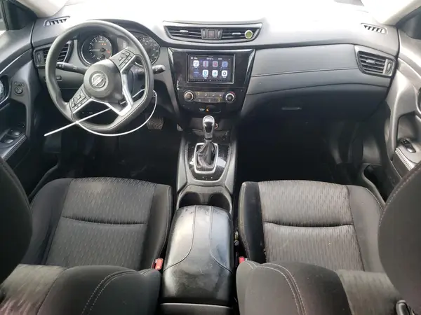JN8AT2MT4HW381375 2017 NISSAN ROGUE - Image 8