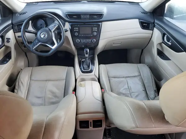 JN8AT2MT4HW381957 2017 NISSAN ROGUE - Image 8