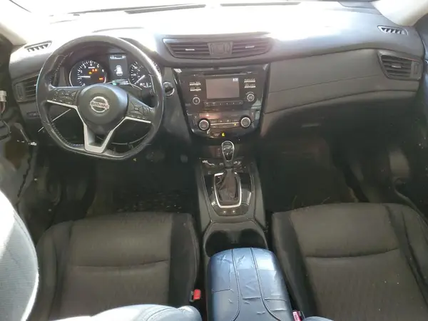 JN8AT2MT4HW383935 2017 NISSAN ROGUE - Image 8