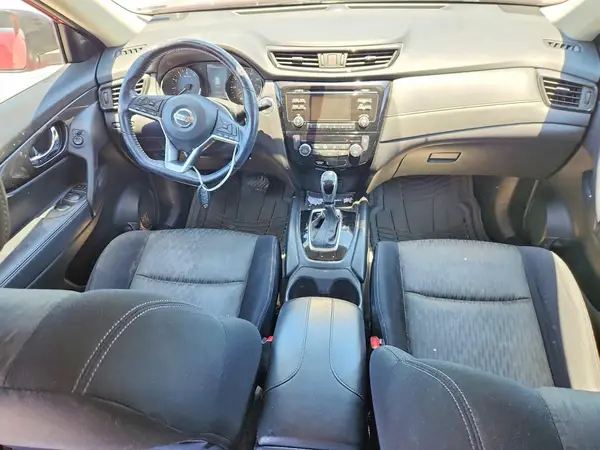 JN8AT2MT4HW390030 2017 NISSAN ROGUE - Image 8