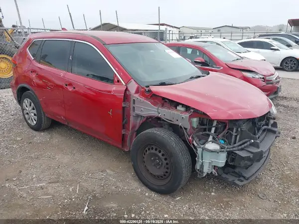 JN8AT2MT4HW391288 2017 NISSAN ROGUE - Image 1