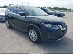 JN8AT2MT4HW400555 2017 NISSAN ROGUE