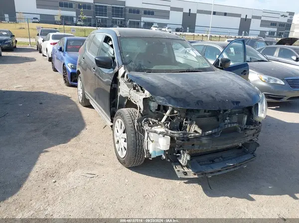 JN8AT2MT4HW400636 2017 NISSAN ROGUE - Image 1