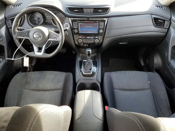 JN8AT2MT4HW404637 2017 NISSAN ROGUE - Image 8
