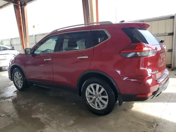 JN8AT2MT4HW404671 2017 NISSAN ROGUE - Image 2