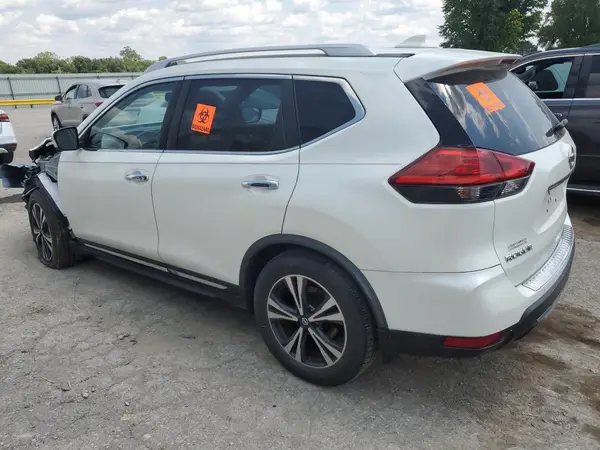 JN8AT2MT4HW406291 2017 NISSAN ROGUE - Image 2
