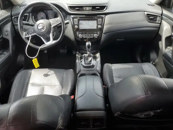 JN8AT2MT4HW408154 2017 NISSAN ROGUE - Image 8