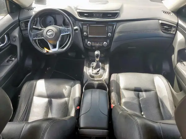 JN8AT2MT4JW459322 2018 NISSAN ROGUE - Image 8