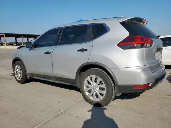 JN8AT2MT4JW461698 2018 NISSAN ROGUE - Image 2