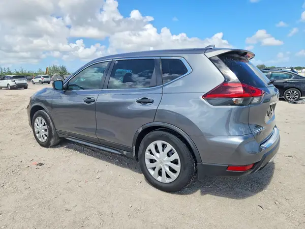 JN8AT2MT4JW461782 2018 NISSAN ROGUE - Image 2
