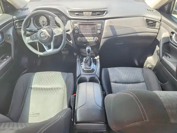 JN8AT2MT4JW461782 2018 NISSAN ROGUE - Image 8