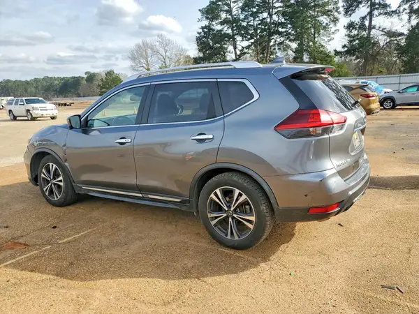 JN8AT2MT4JW462169 2018 NISSAN ROGUE - Image 2