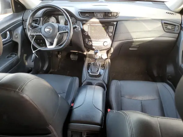 JN8AT2MT4JW462821 2018 NISSAN ROGUE - Image 8