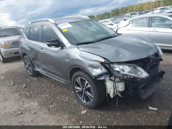 JN8AT2MT4JW464147 2018 NISSAN ROGUE - Image 1