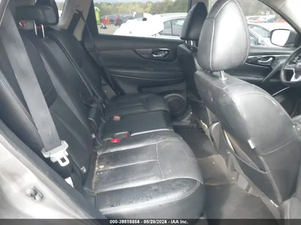 JN8AT2MT4JW464147 2018 NISSAN ROGUE - Image 8