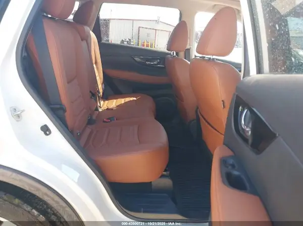 JN8AT2MT4JW464181 2018 NISSAN ROGUE - Image 8