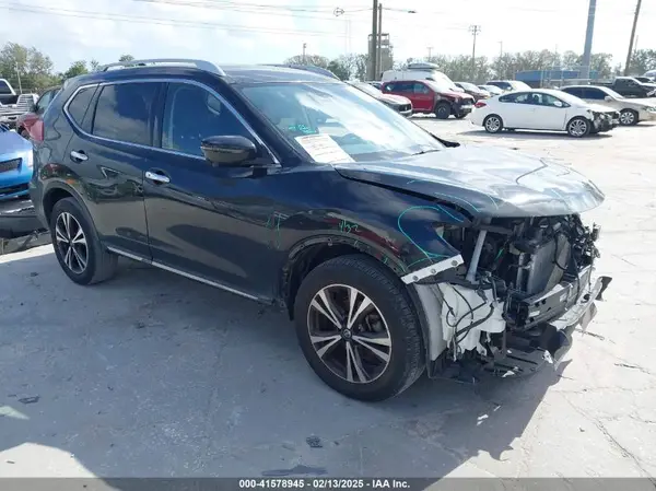 JN8AT2MT4JW466108 2018 NISSAN ROGUE - Image 1