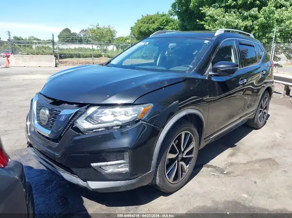 JN8AT2MT4JW485323 2018 NISSAN ROGUE - Image 2