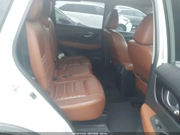 JN8AT2MT4JW488819 2018 NISSAN ROGUE - Image 8