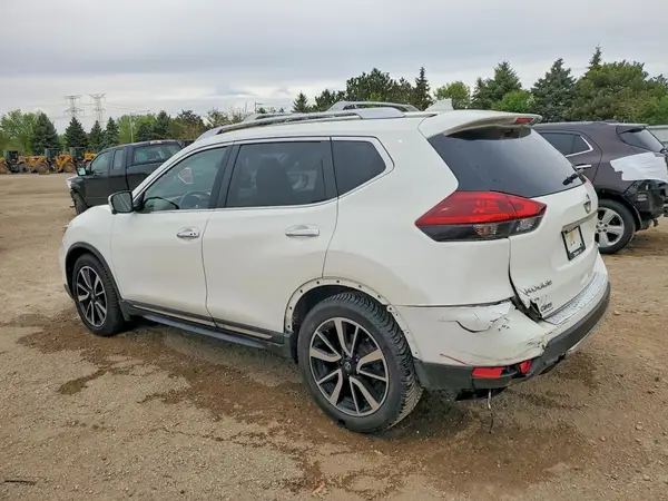 JN8AT2MT4JW489596 2018 NISSAN ROGUE - Image 2