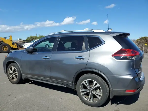 JN8AT2MT4KW253290 2019 NISSAN ROGUE - Image 2
