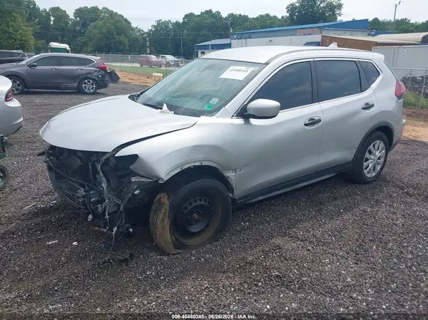 JN8AT2MT4KW260336 2019 NISSAN ROGUE - Image 2