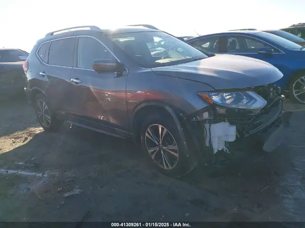 JN8AT2MT4KW261230 2019 NISSAN ROGUE - Image 1