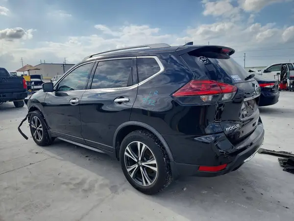 JN8AT2MT4KW262426 2019 NISSAN ROGUE - Image 2